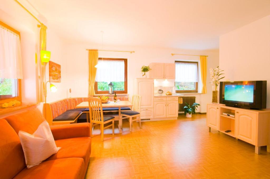 Appartements Peilerhof Cermes Esterno foto